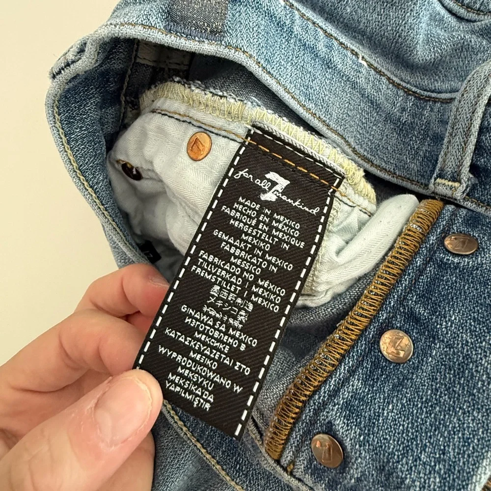 7 For All Mankind Josefina Boyfriend Light Blue Denim Jeans - Picture 3 of 9